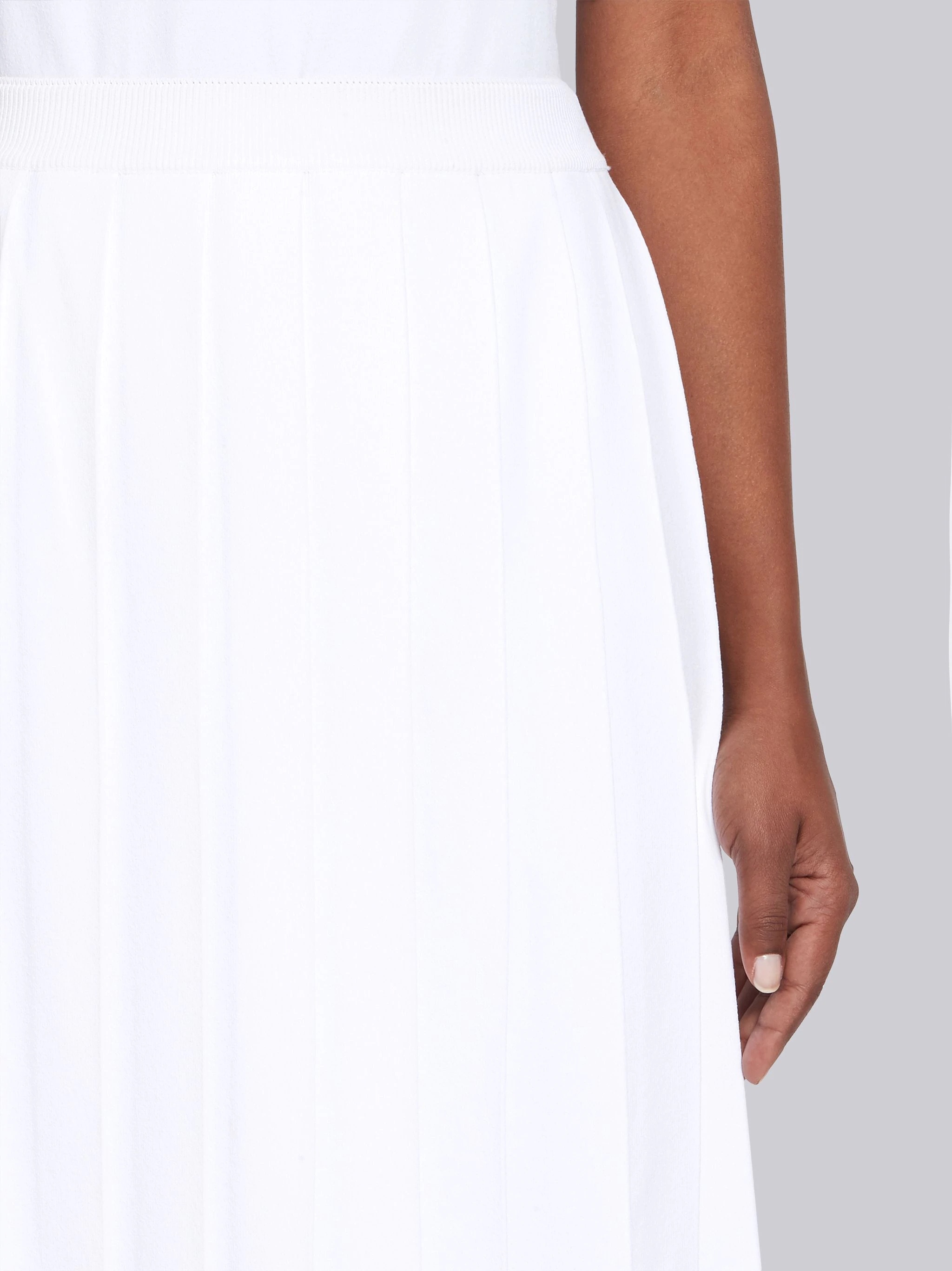 White Viscose Elite Pleated Skirt - 5