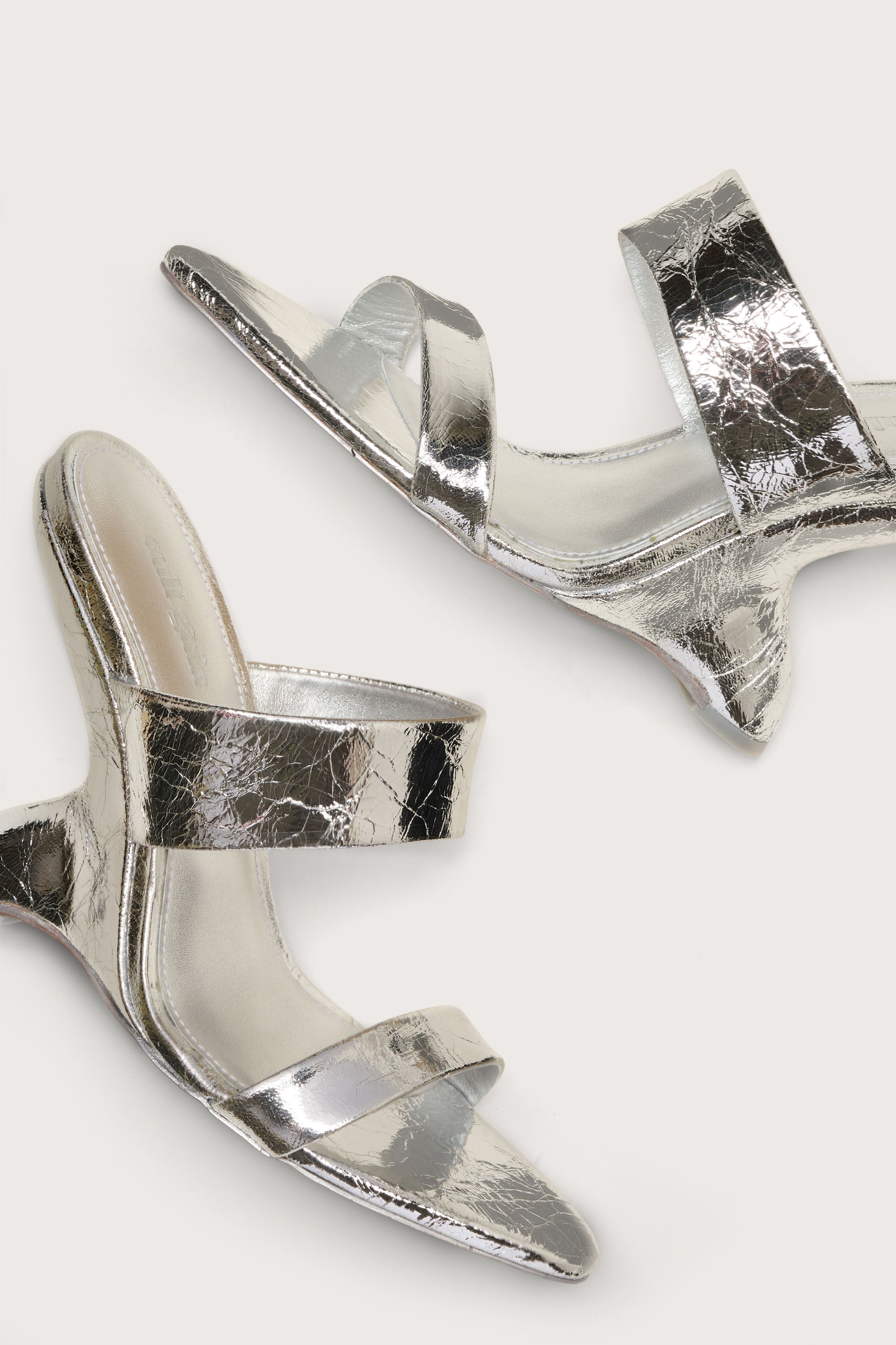 YARA SANDAL - 4