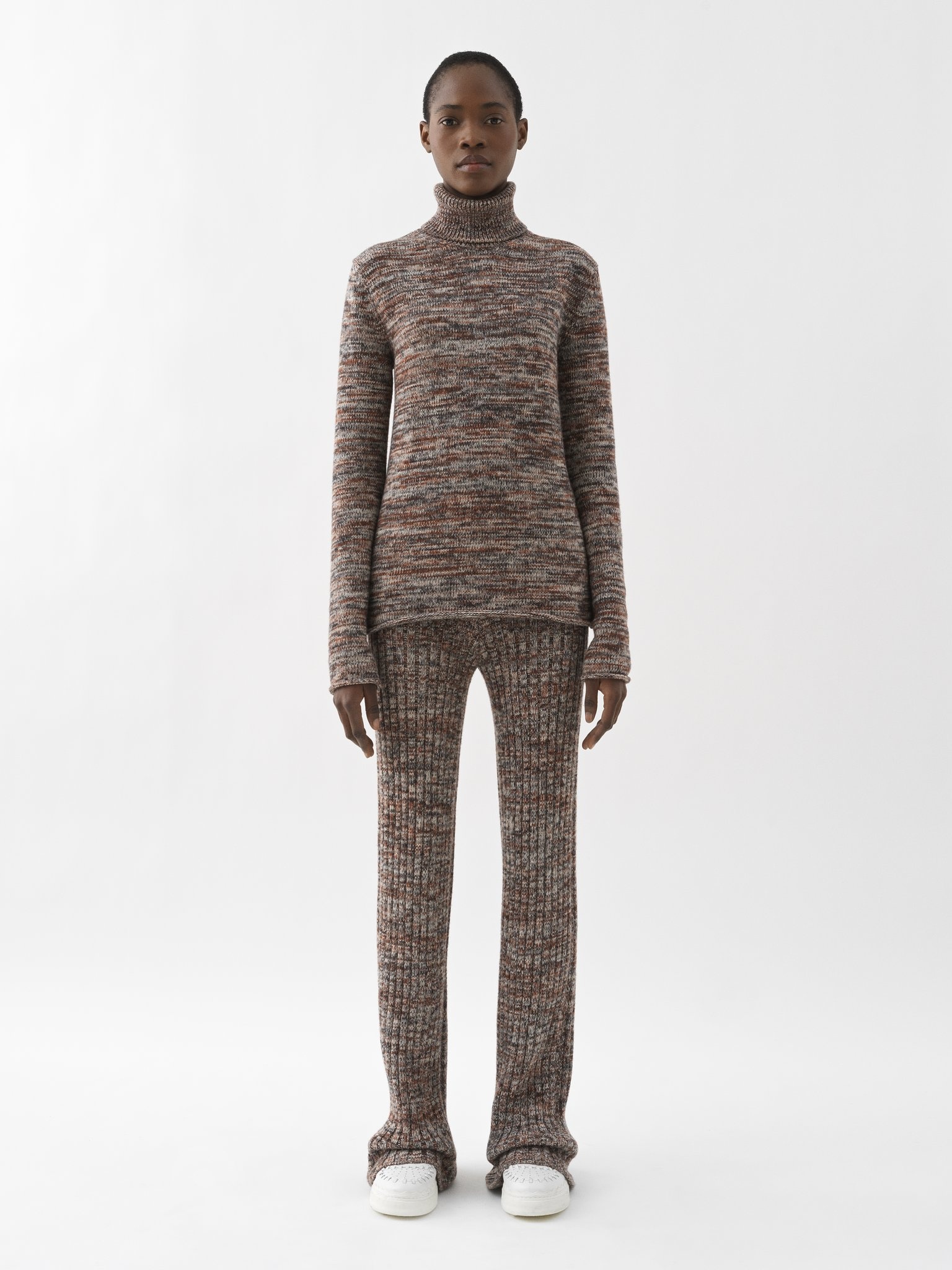 FITTED TURTLENECK JUMPER - 2