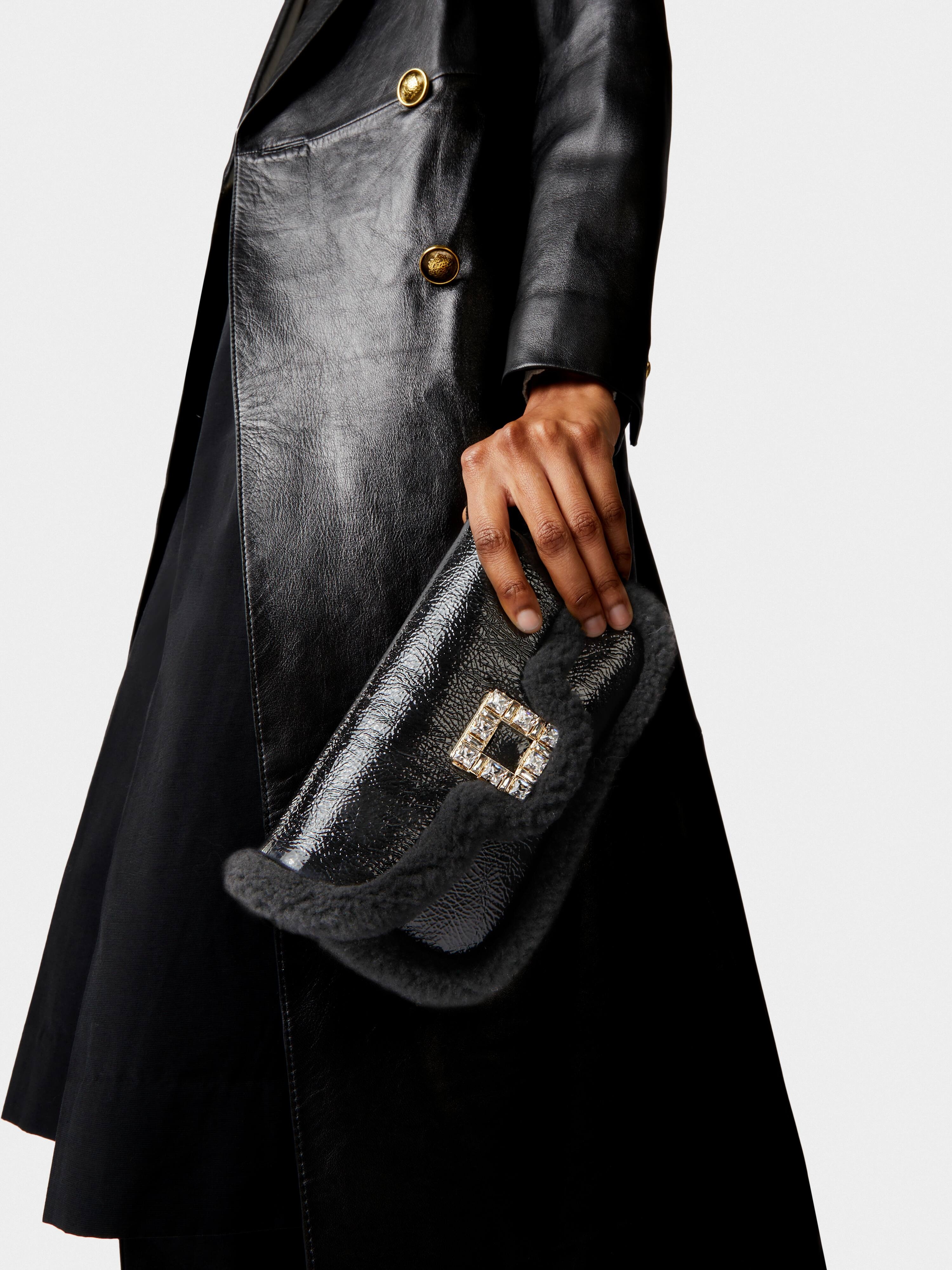 Jeu de Fille Viv' Shearling Strass Buckle Clutch Bag in Patent Leather - 9
