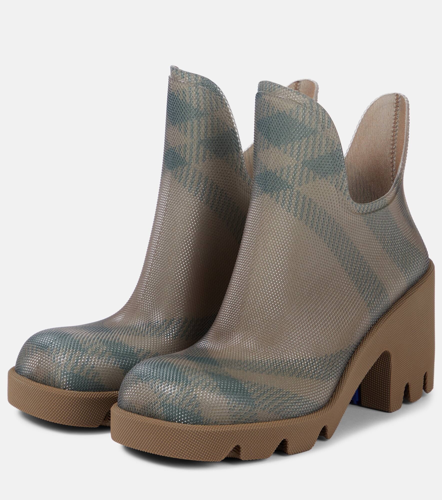 Burberry Check ankle boots - 5