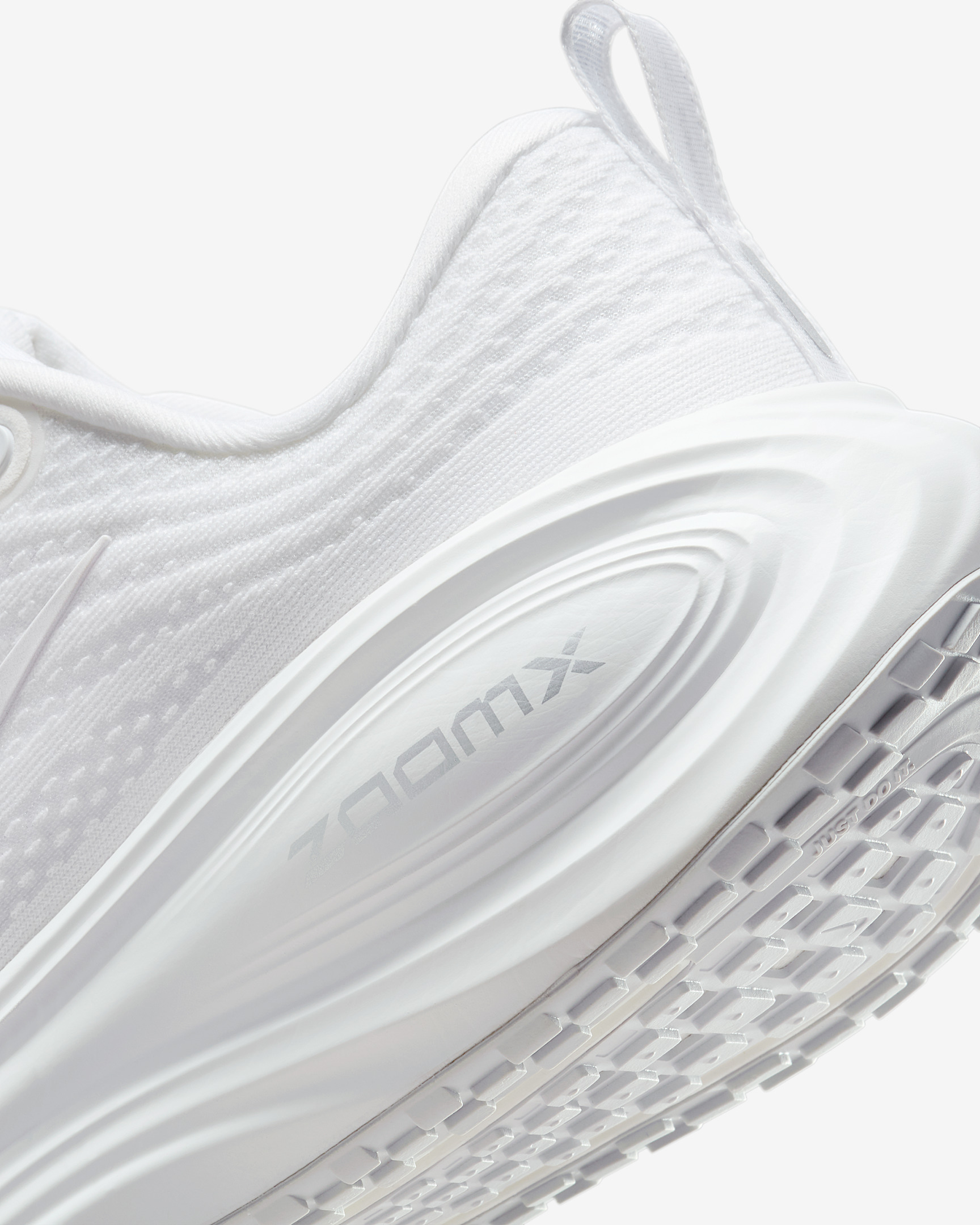 Nike Vomero Plus Women's Road Running Shoes - 8