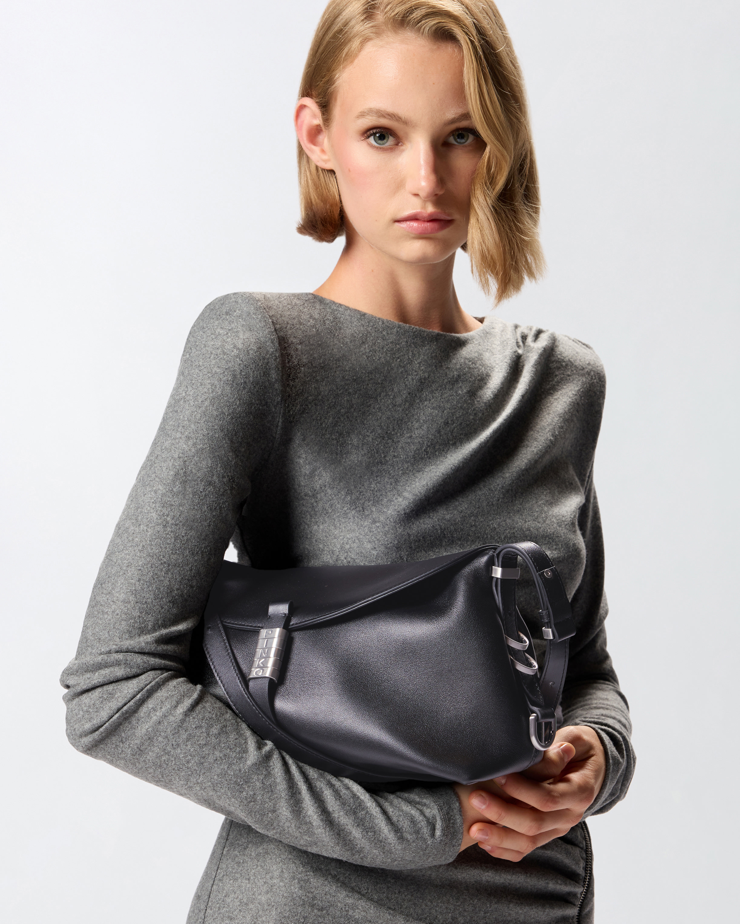 MEDIUM LEATHER SADDLE BAG BAGUETTE SHOULDER BAG - 6