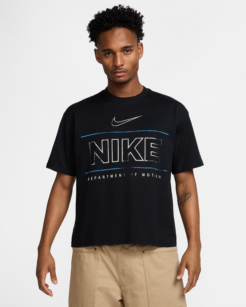 Nike Sportswear Men's T-Shirt 1
