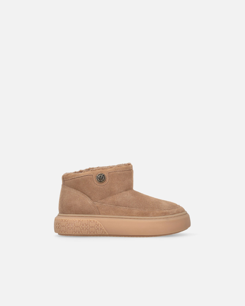 WINTER BOOTS WITH LOVE BIRDS LOGO 1