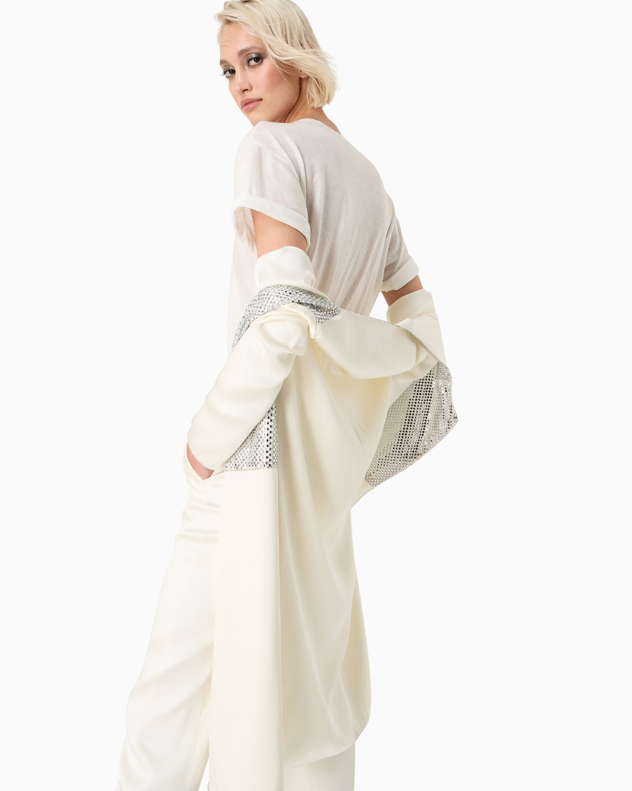 Embroidered crew-neck T-shirt in pure cotton jersey - 6