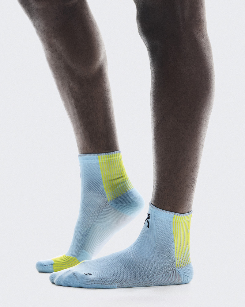 On Performance Run Sock Mid outlook