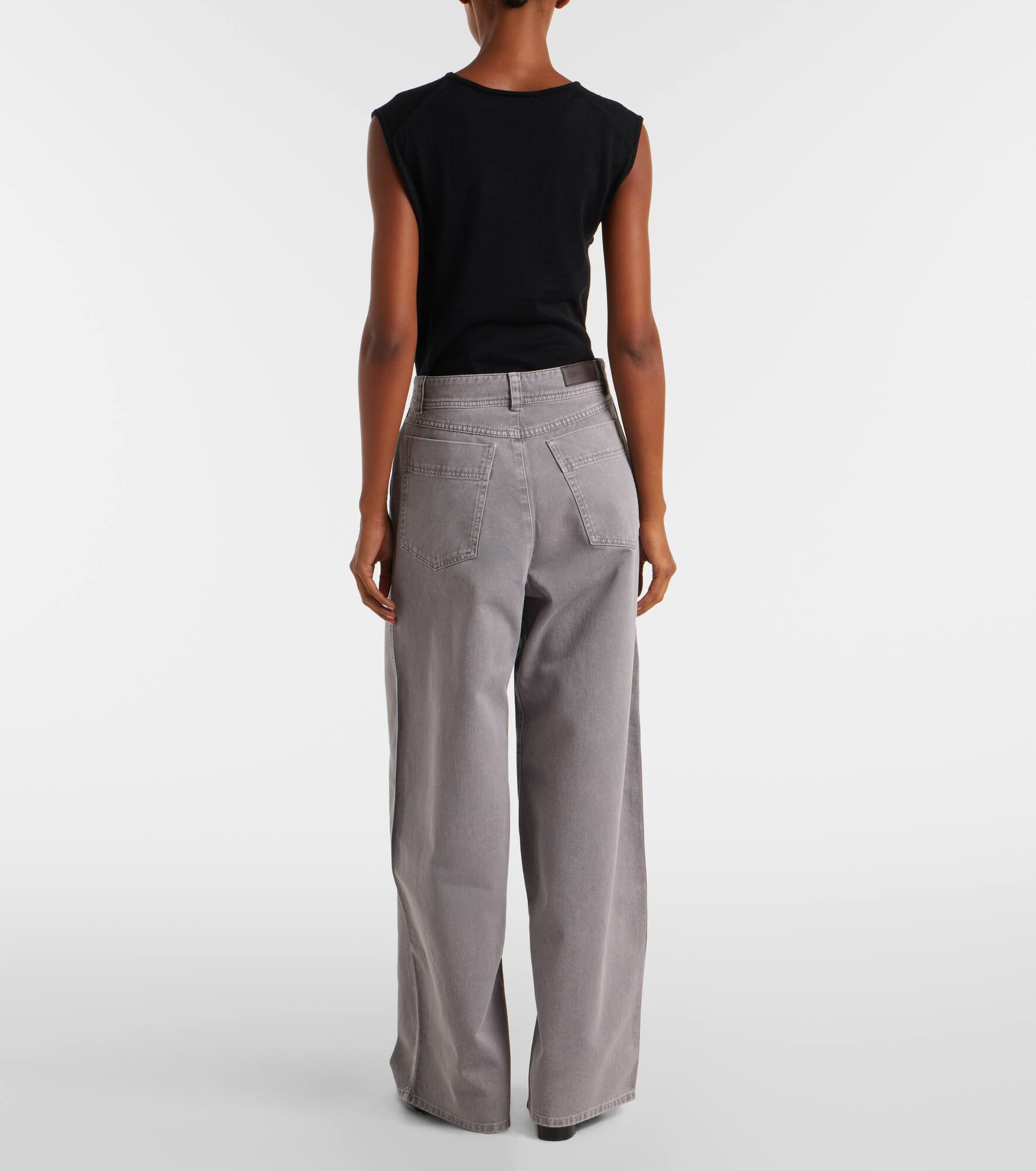 High-rise wide-leg jeans - 3
