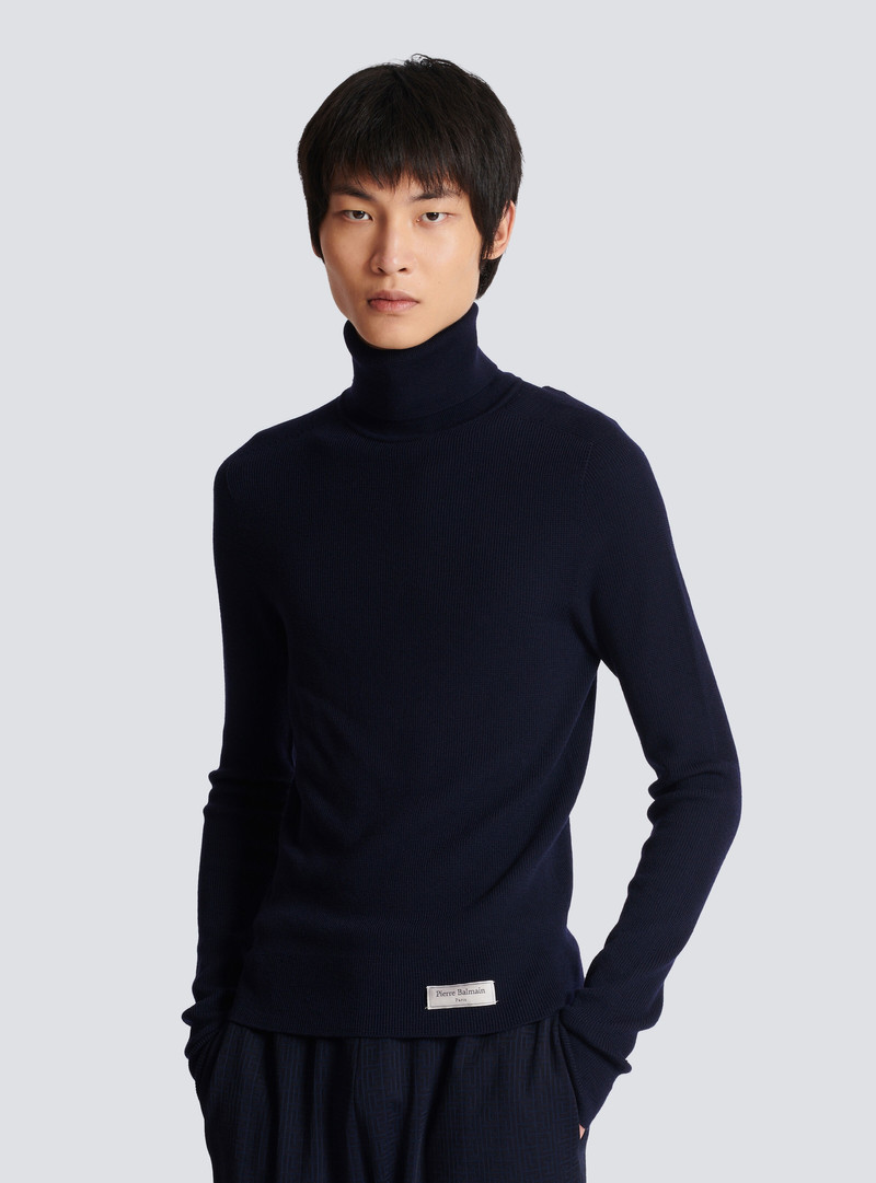 PB turtleneck 6