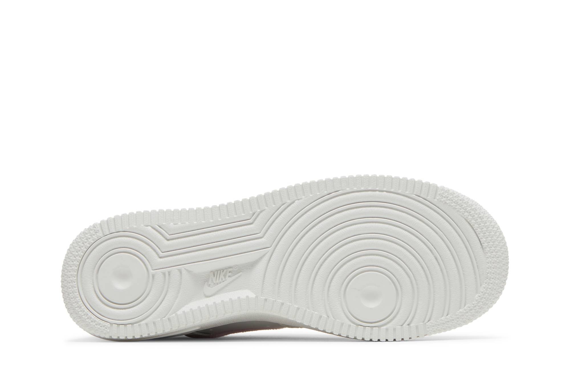 Wmns Air Force 1 '07 'Chenille Swoosh' - 4