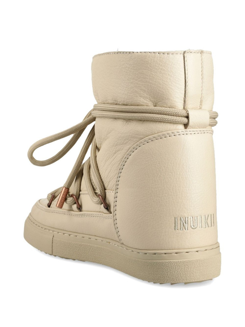 Classic boots 3
