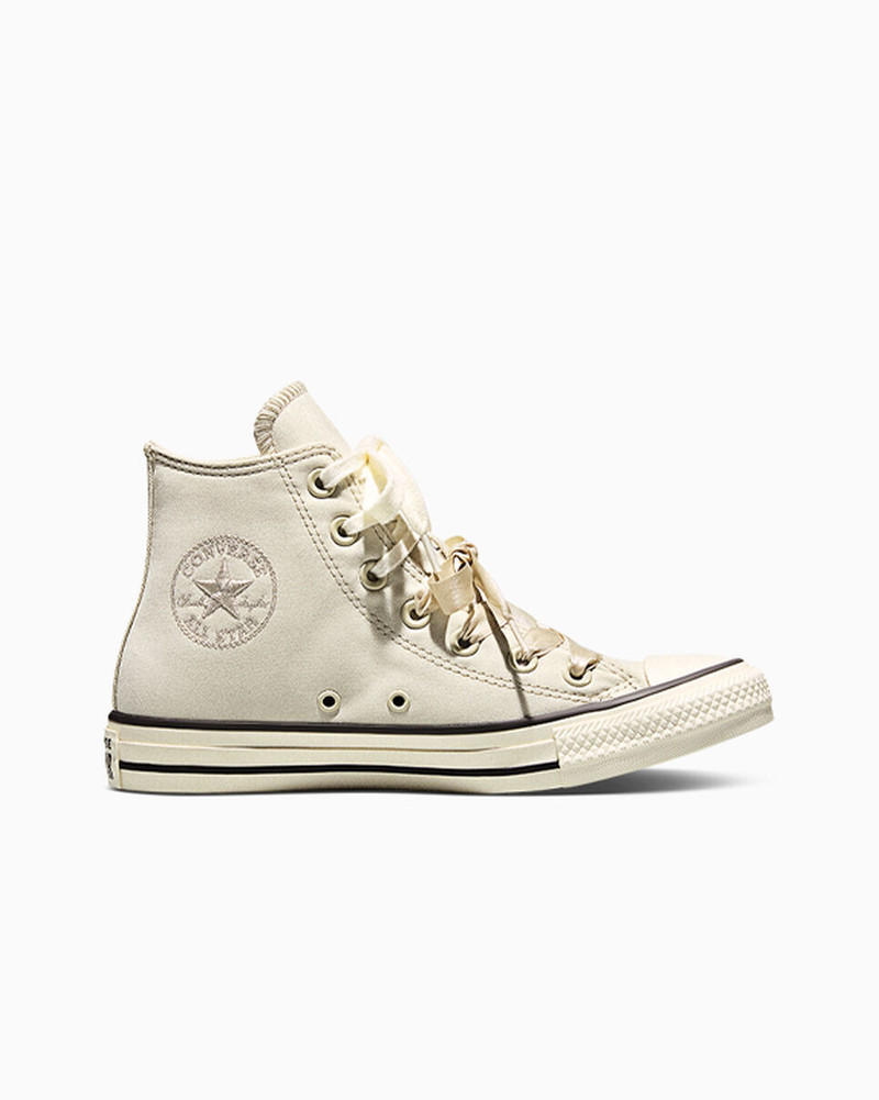 Chuck Taylor All Star Peached Canvas 1
