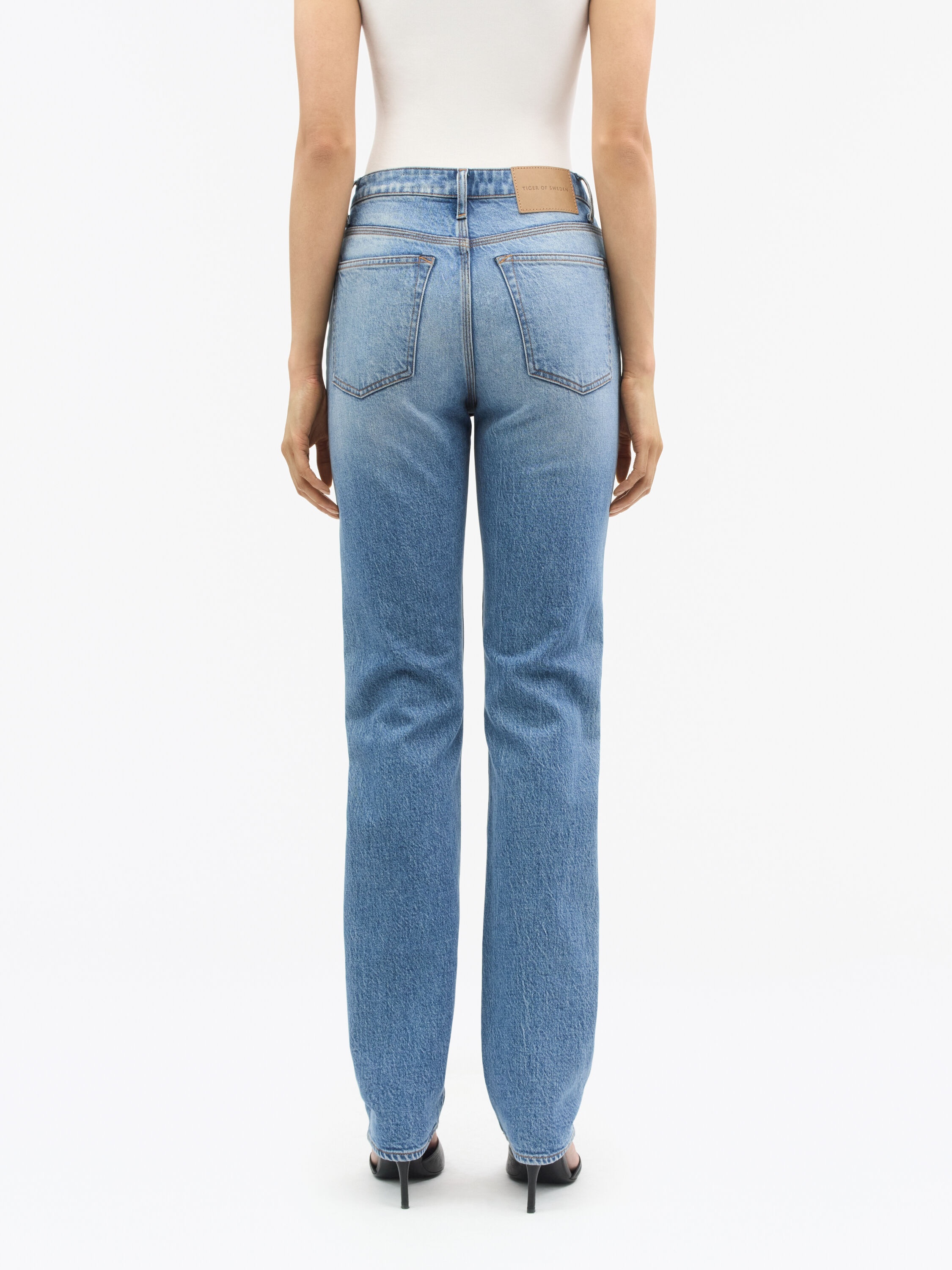 Maggie Slim Straight Jeans - 5