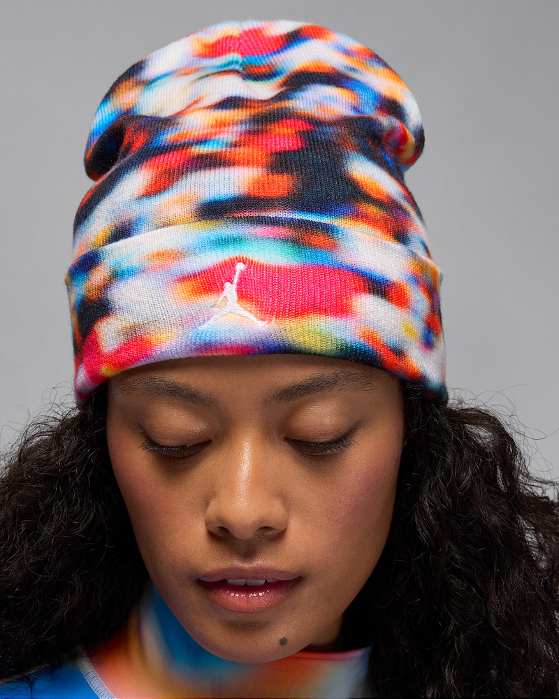 Jordan Peak Essential Mountainside Beanie 4