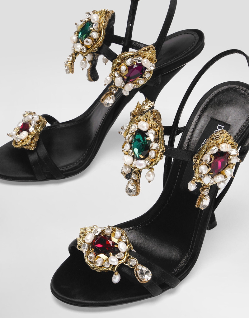 Satin sandals with embroidery 4