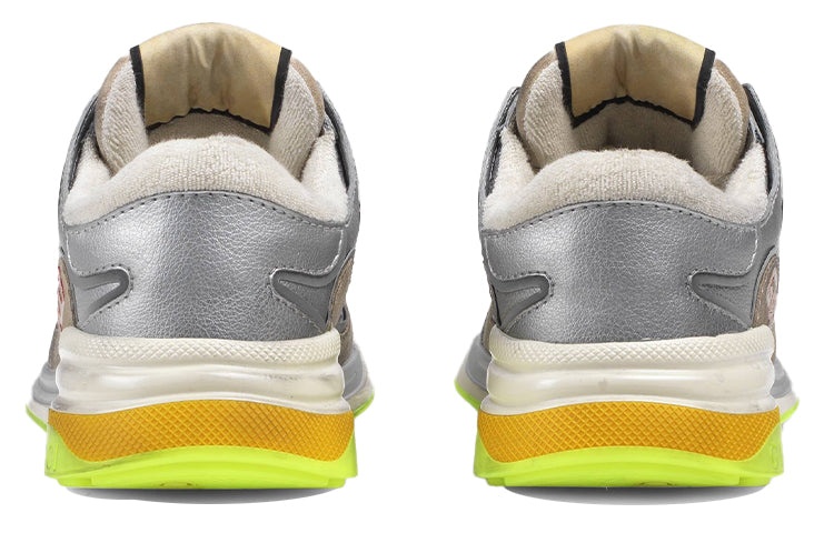(WMNS) Gucci Ultrapace 'Silver Metallic' 592882-HQK20-8166 - 6
