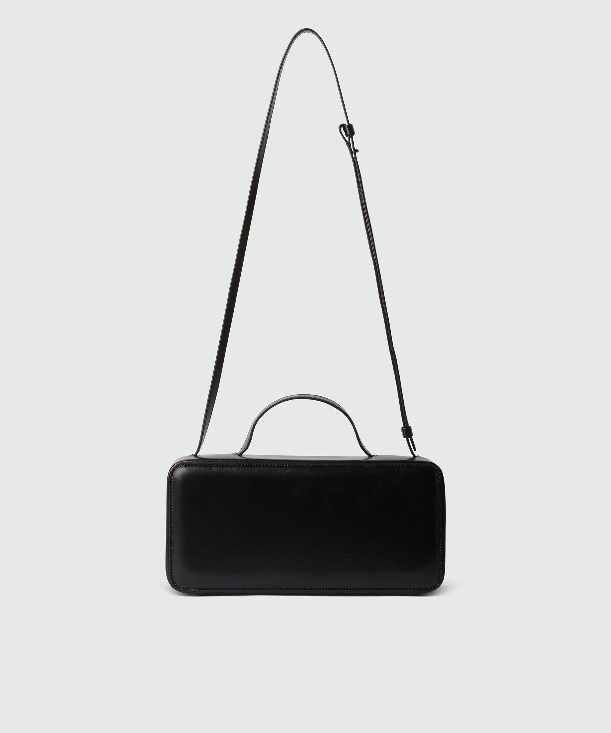 Large shiny leather baguette bag - 2