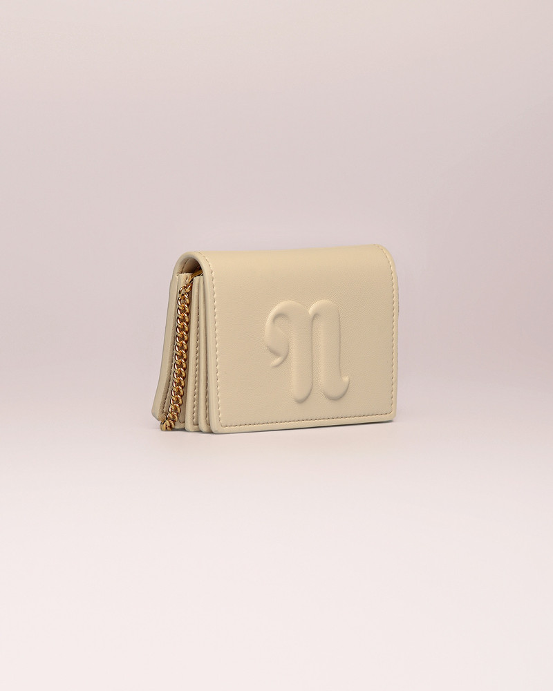 Nanushka KINGSLEY CHAIN - Vegan nappa chain wallet - Cream outlook