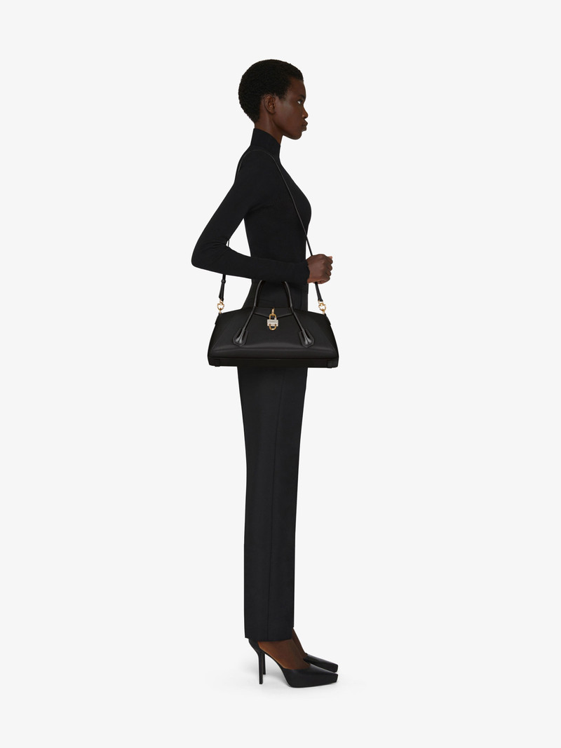 SMALL ANTIGONA STRETCH BAG IN BOX LEATHER 3