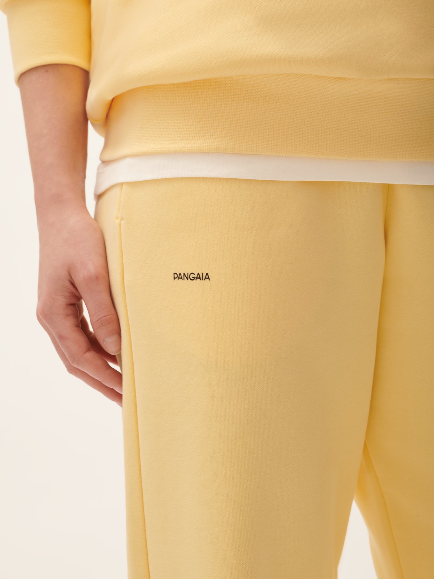 Womens 365 Midweight Track Pants - Seashell Yellow - 4