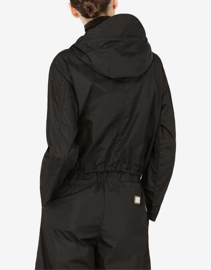 Technical fabric windbreaker with hood - 5