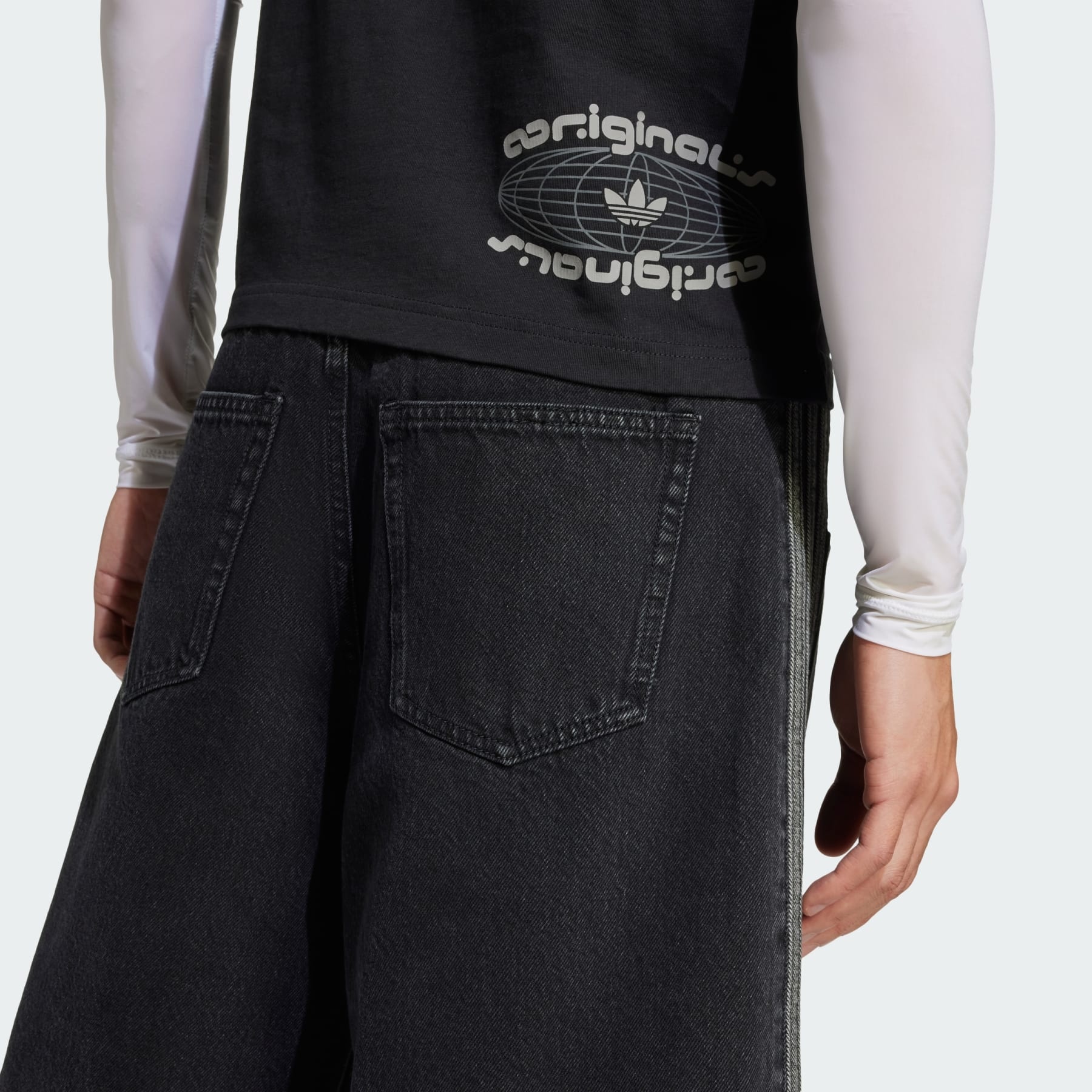 Adicolor Denim Firebird Shorts - 6