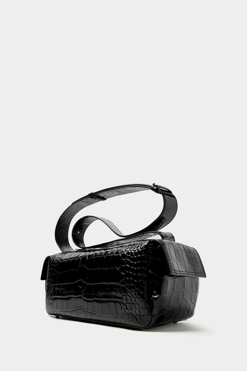 SUNNEI LABAULETTO BAG / black croco outlook
