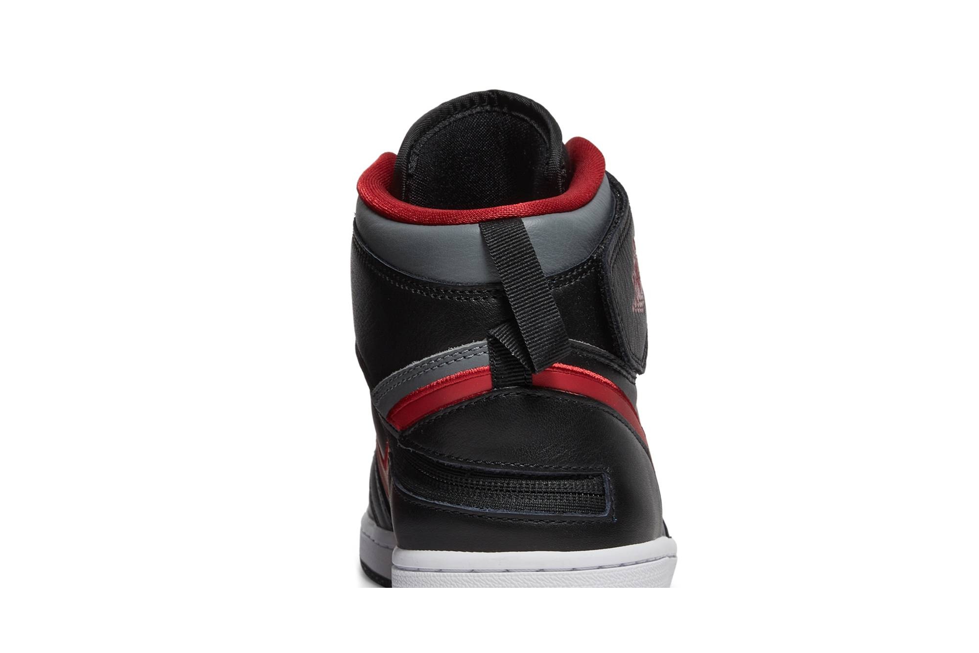 Air Jordan 1 High FlyEase 'Smoke Grey Gym Red' - 7
