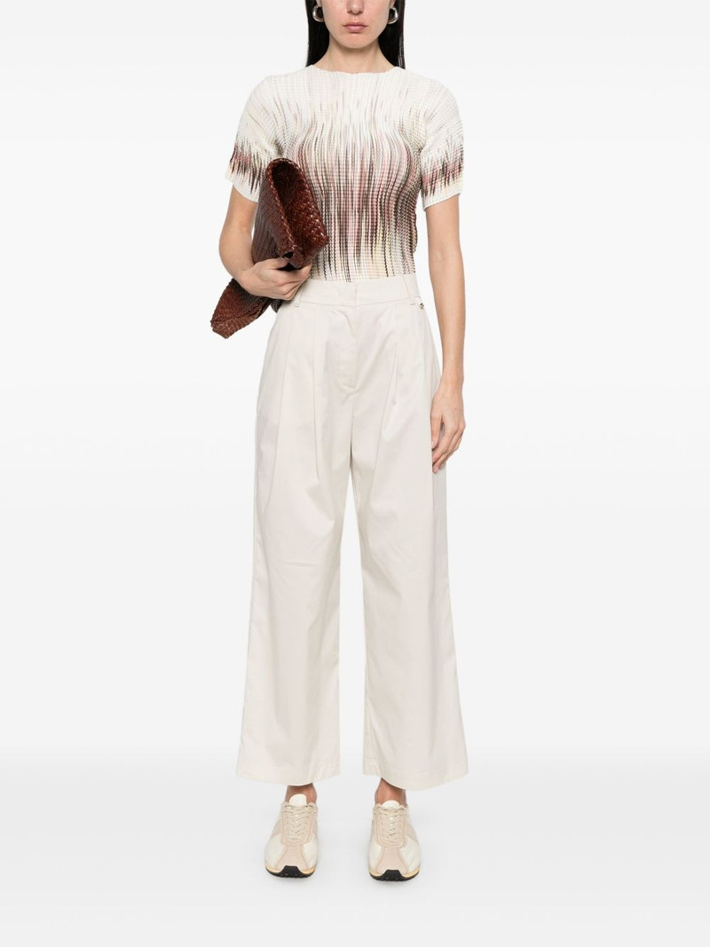 Herno pleat-detailing trousers outlook