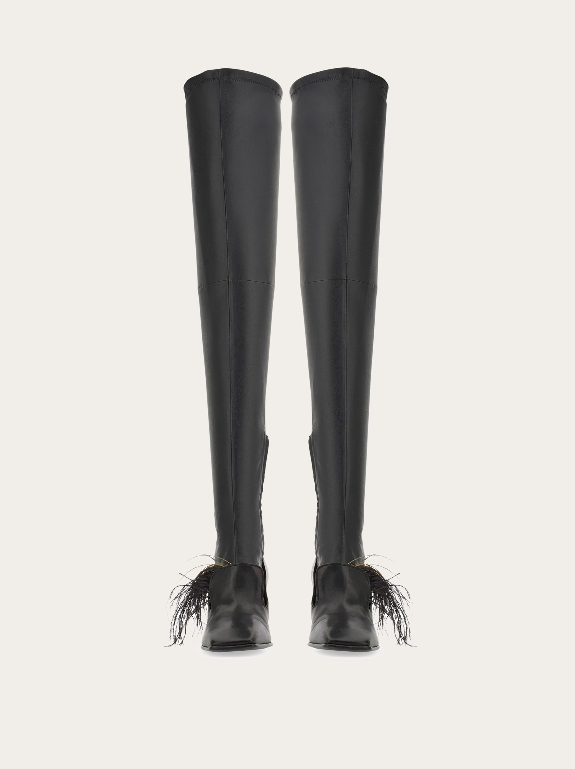 Knee high boot with detachable feathers - 2