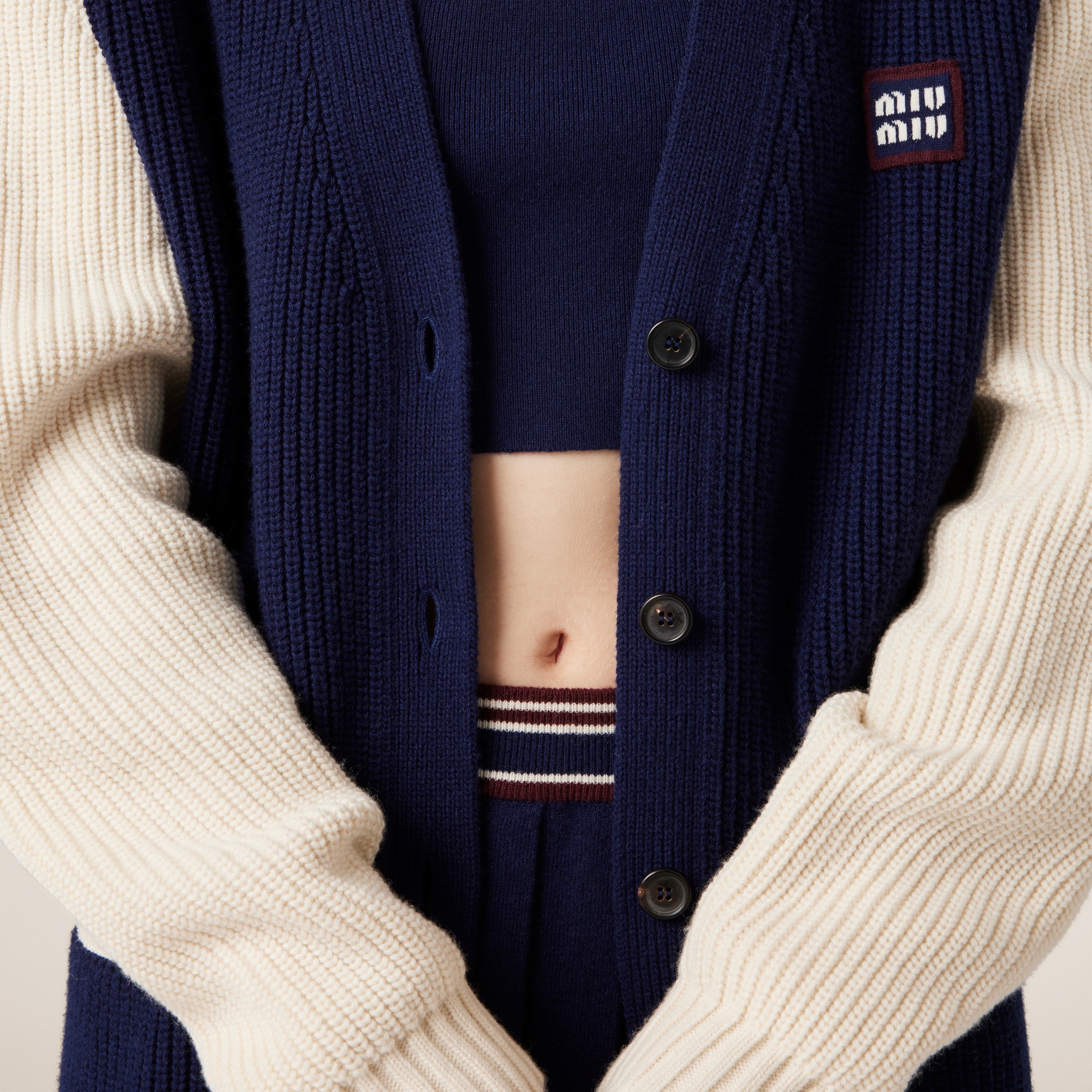 Wool and cashmere cardigan - 6