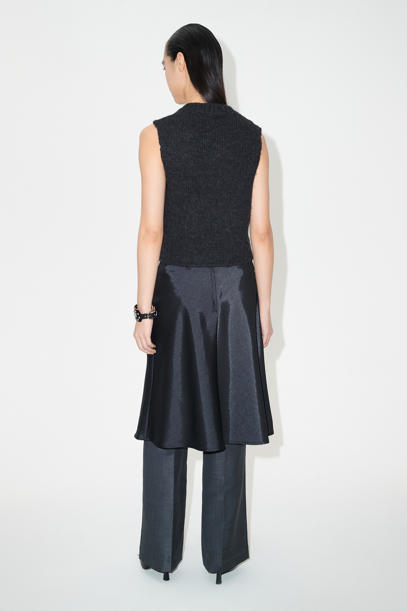 Intact Vest Shadow Black Funky Acrylic - 5