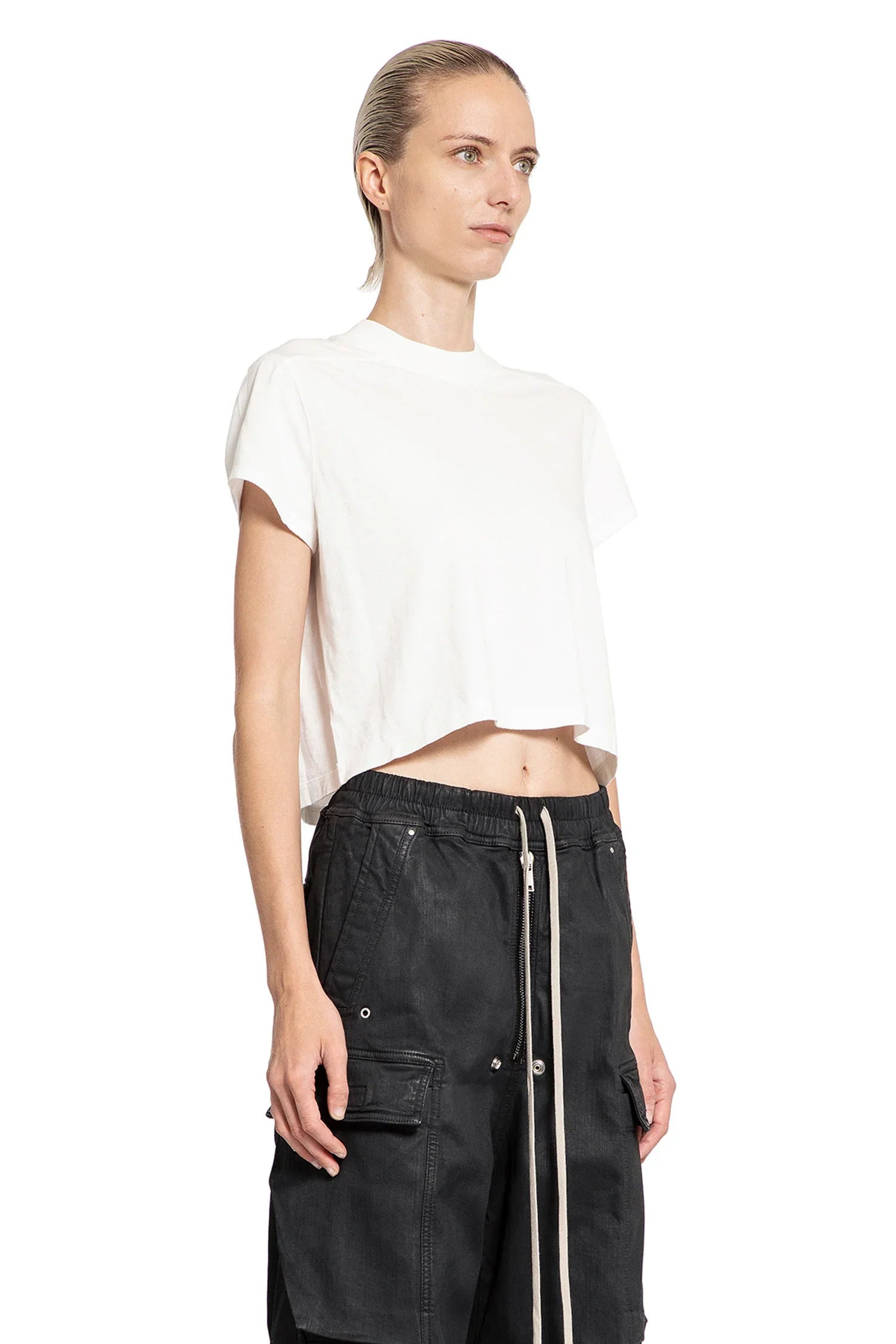 Porterville-Cropped-Small-Level-Tee - 2