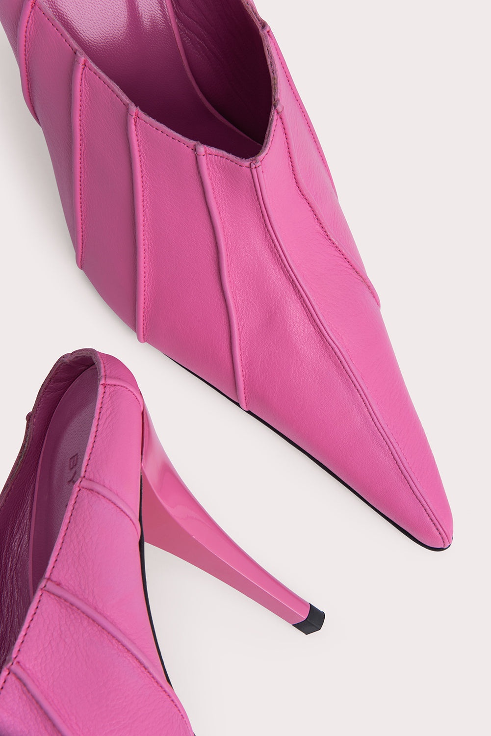 Trish Lipstick Nappa Leather - 5