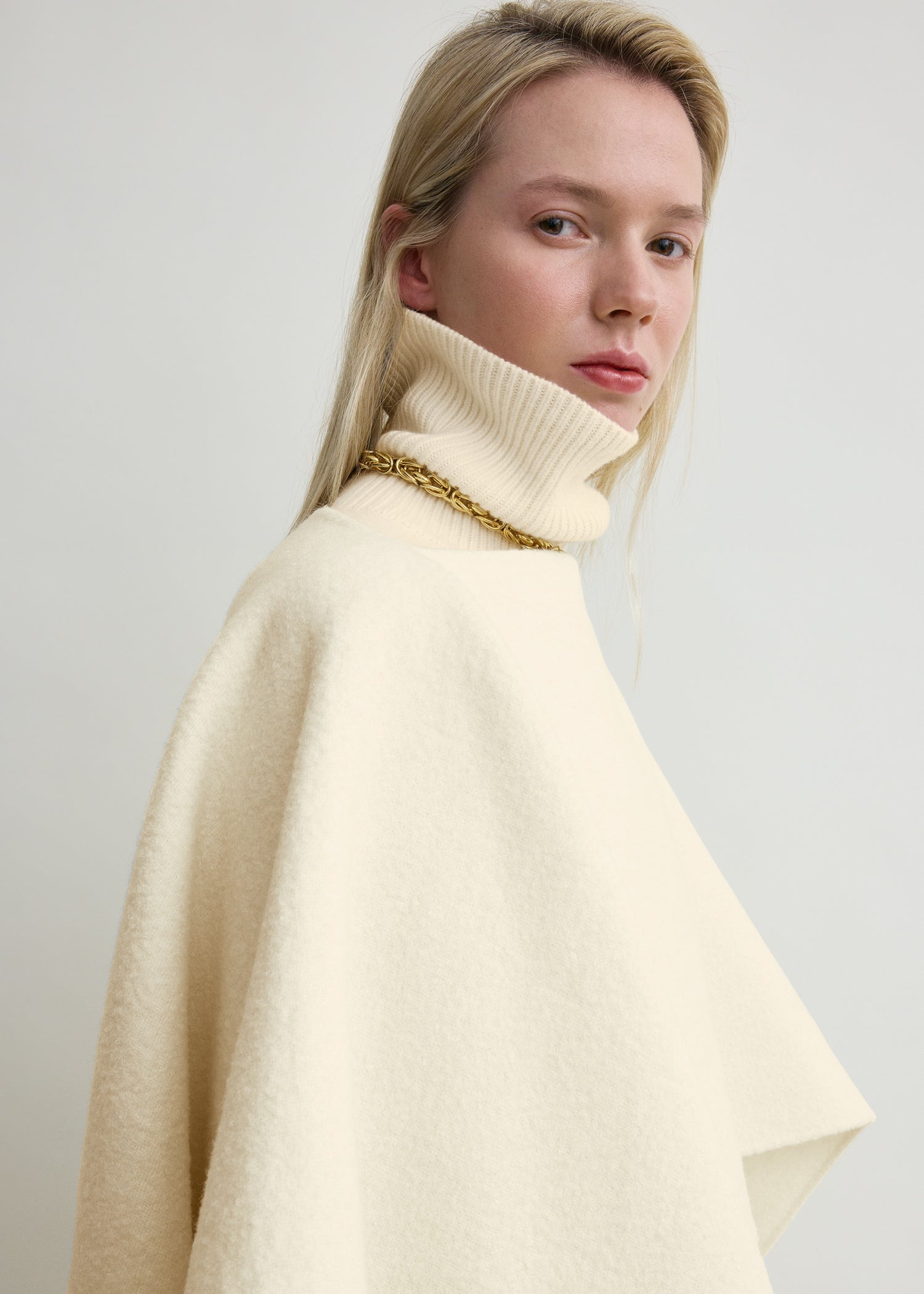 Fringed poncho winter white - 5