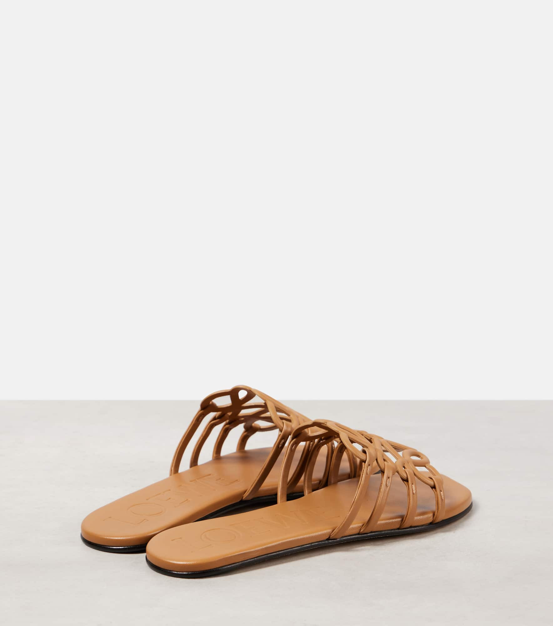 Petal Anagram leather slides - 2