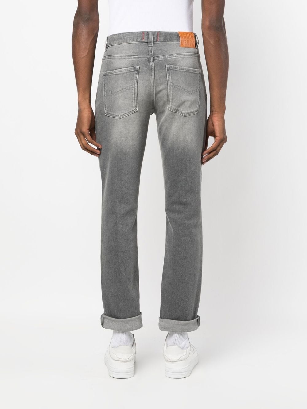 stonewashed cropped jeans - 4