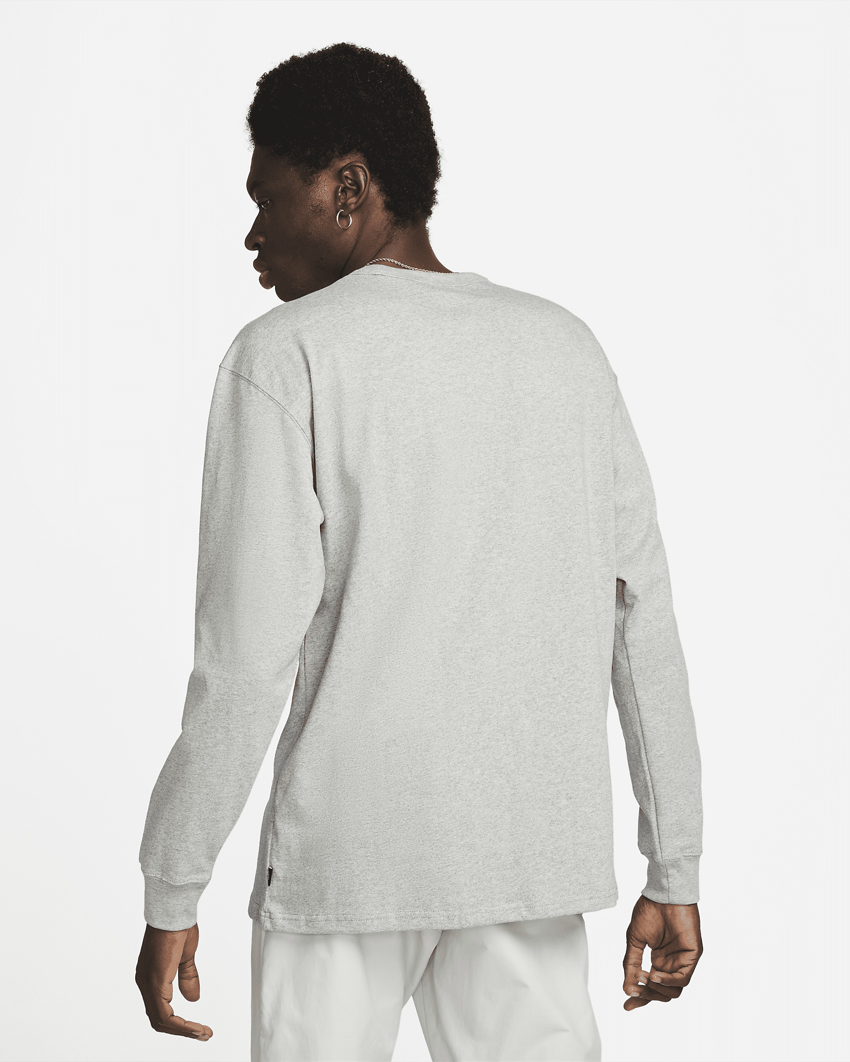 Nike Sportswear Premium Essentials Men's Long-Sleeve Pocket T-Shirt - 2