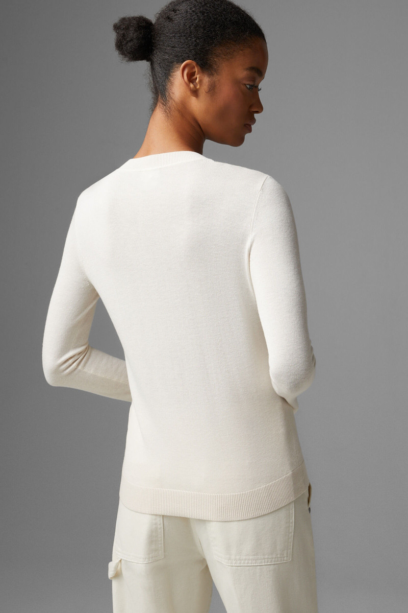 Ivana sweater in Off-white 3