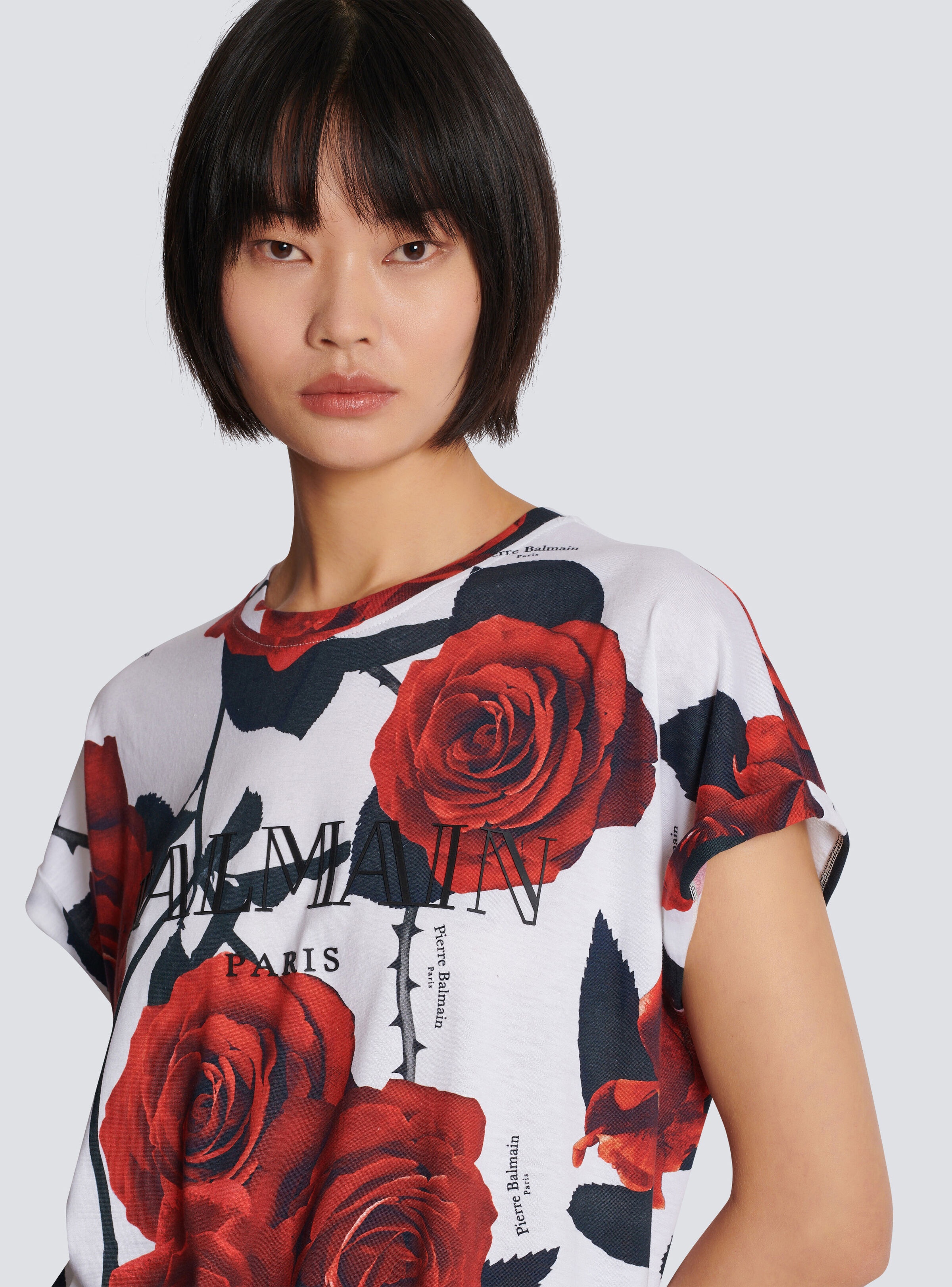 Vintage Balmain T-shirt with Red Roses print - 7