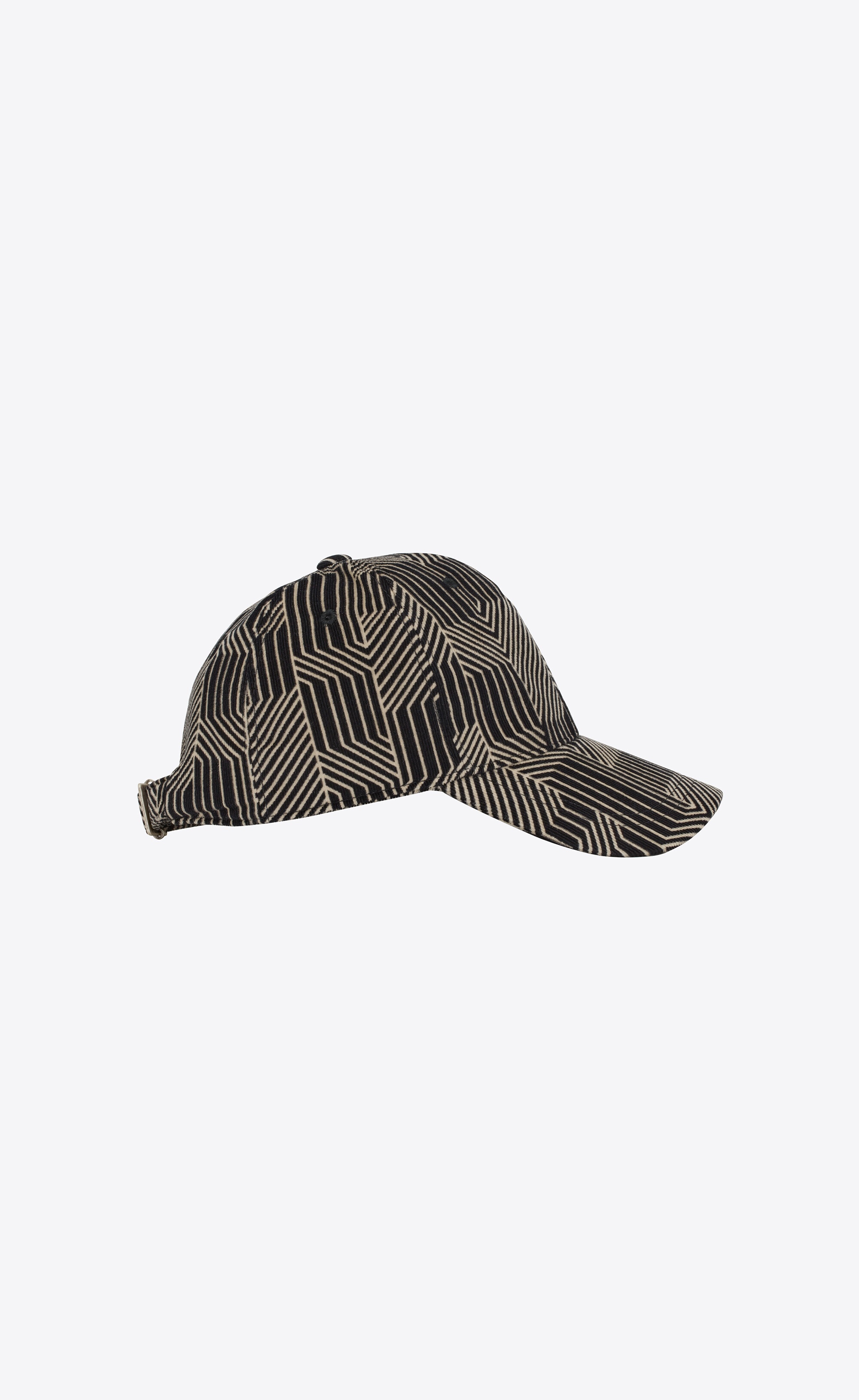 labyrinth baseball cap in velvet - 3