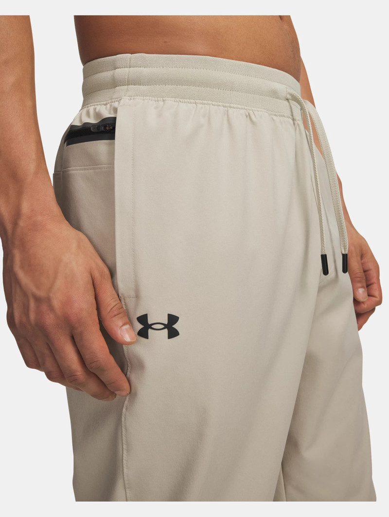 UA Sportstyle Woven 4