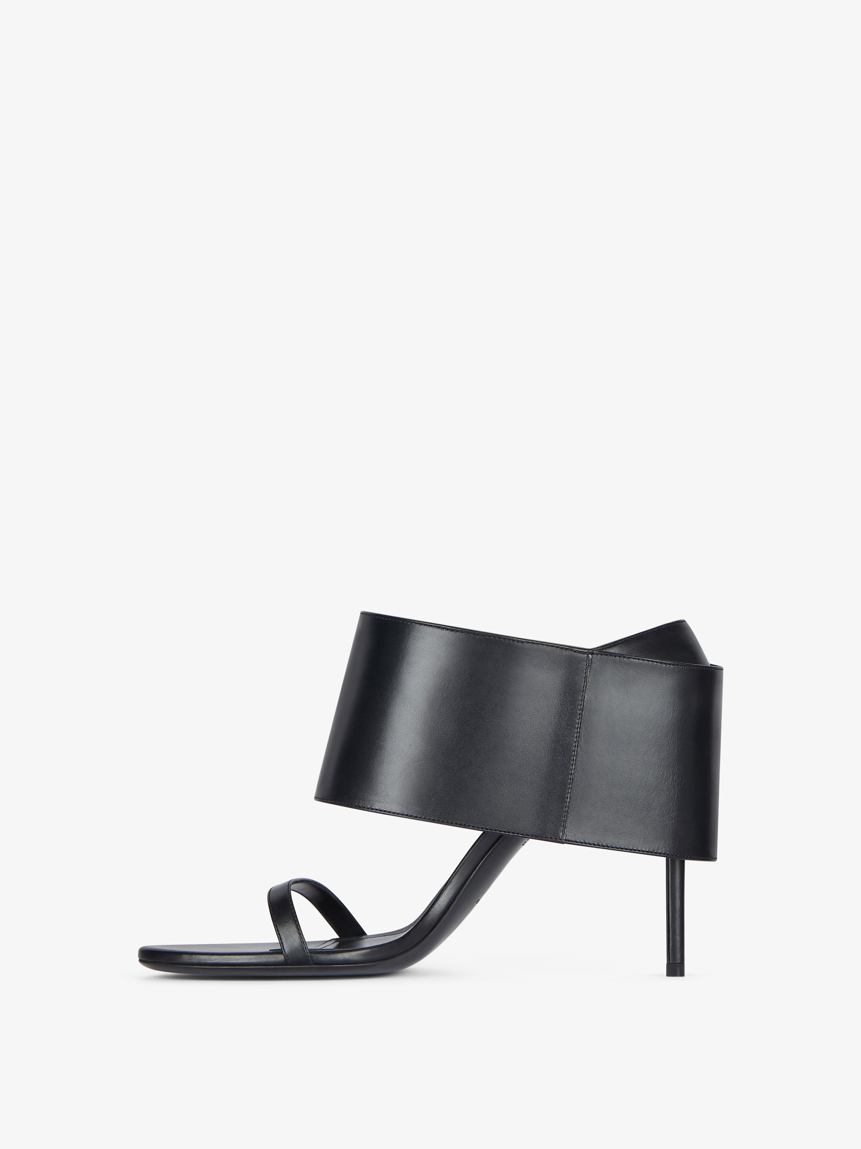 SHARK LOCK HEART HEELED SANDALS IN LEATHER - 4