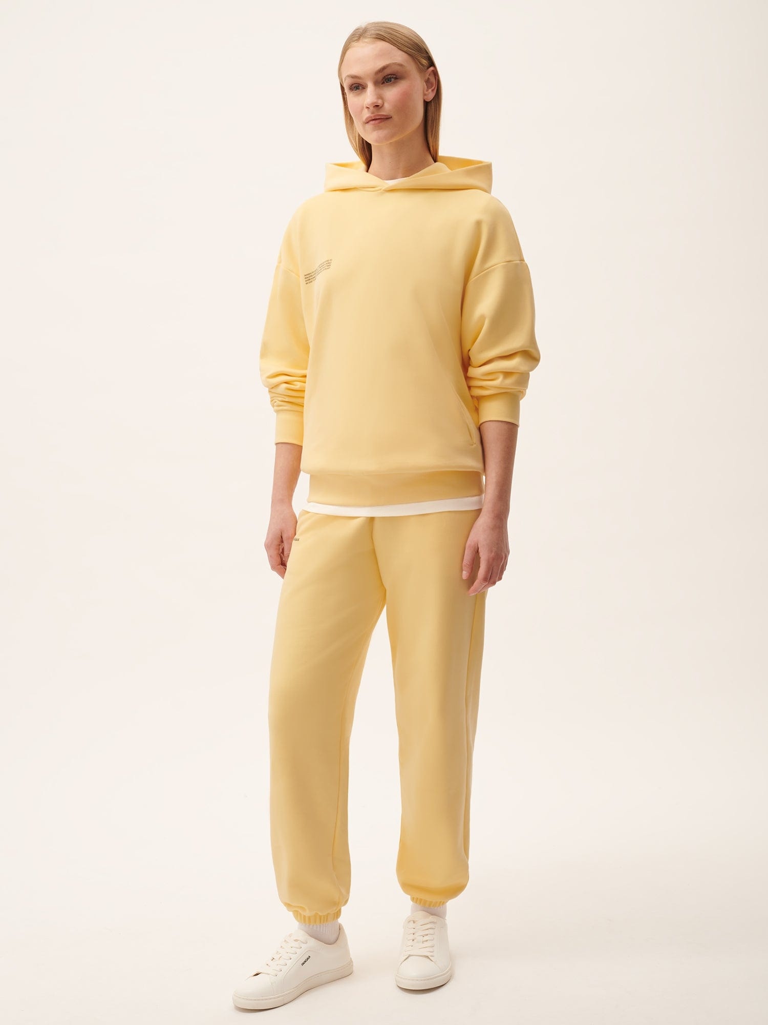 Womens 365 Midweight Track Pants - Seashell Yellow - 2