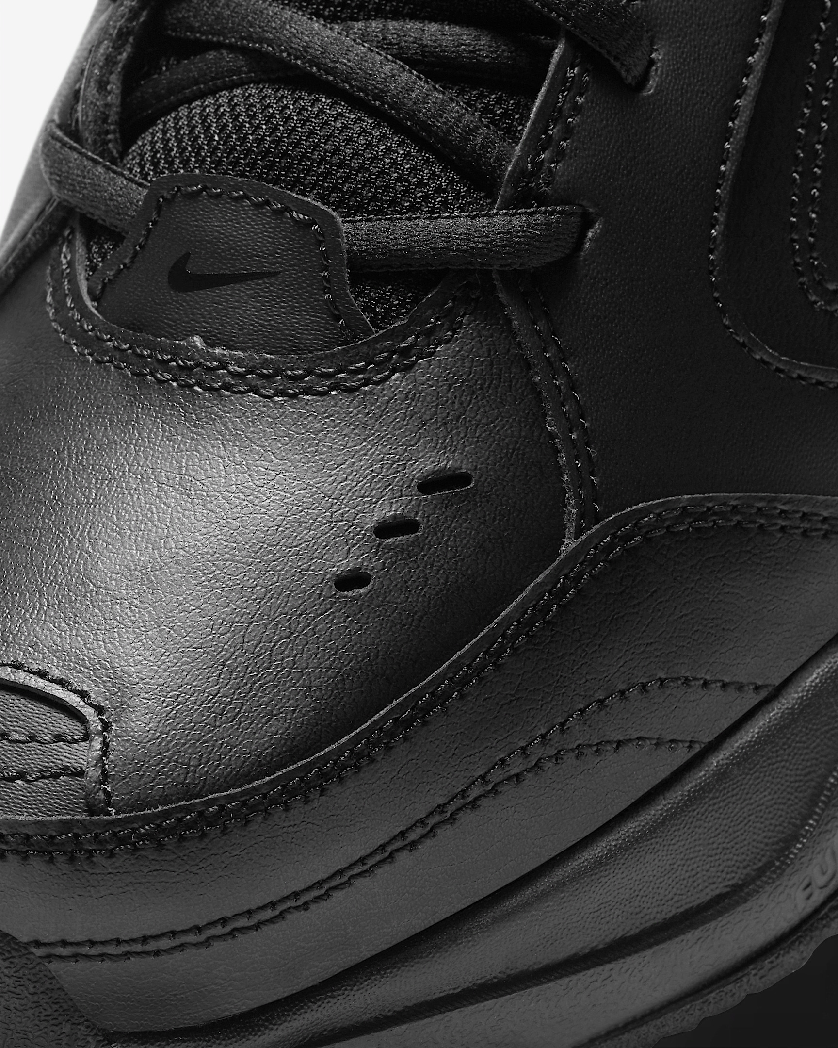 Nike Air Monarch IV Men's Workout Shoes - 7