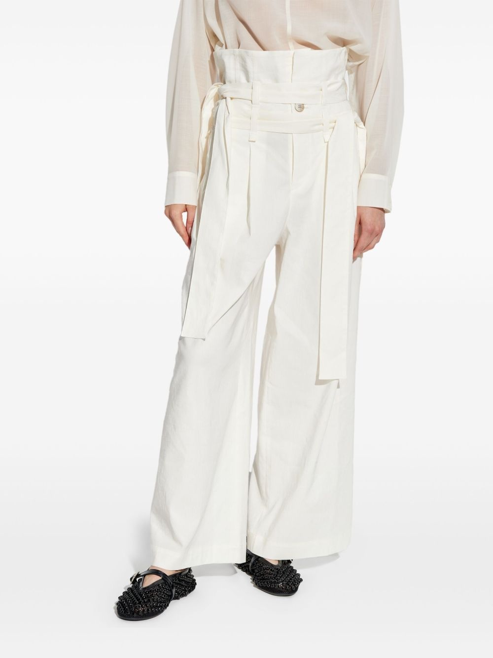 high-waisted trousers - 3