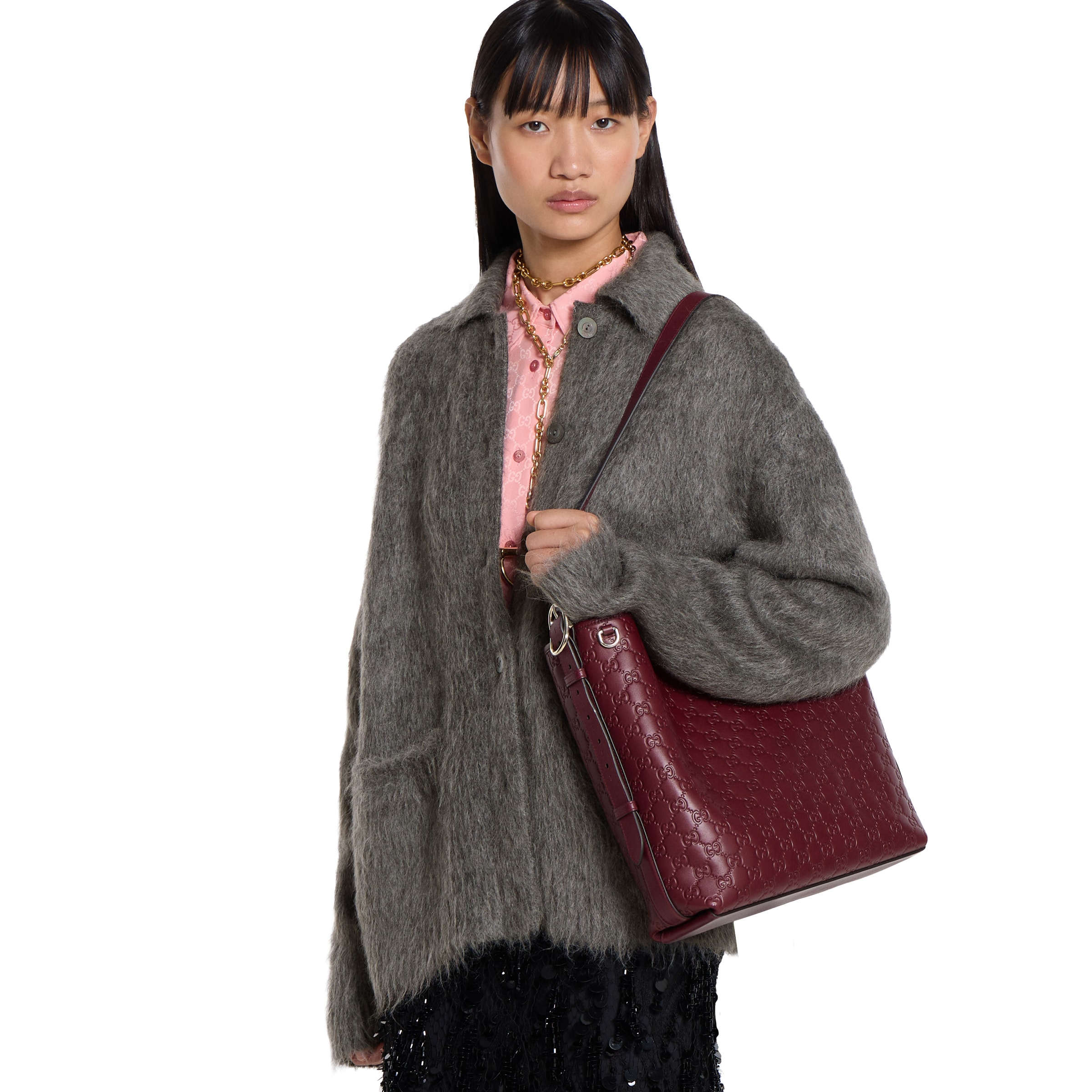 GG Emblem medium shoulder bag - 5