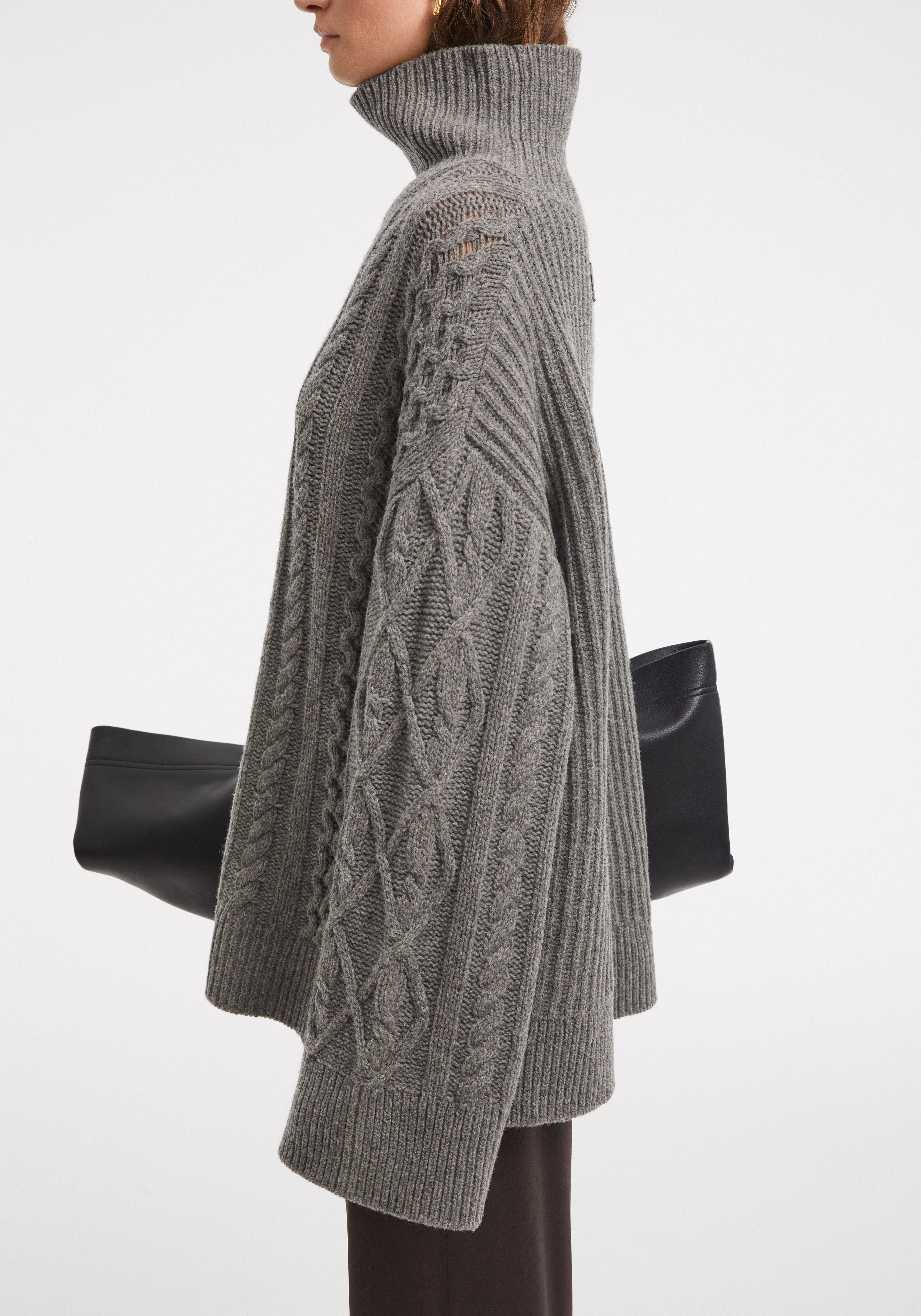 MARSHALL
Cable-knit merino funnel-neck jumper - 4