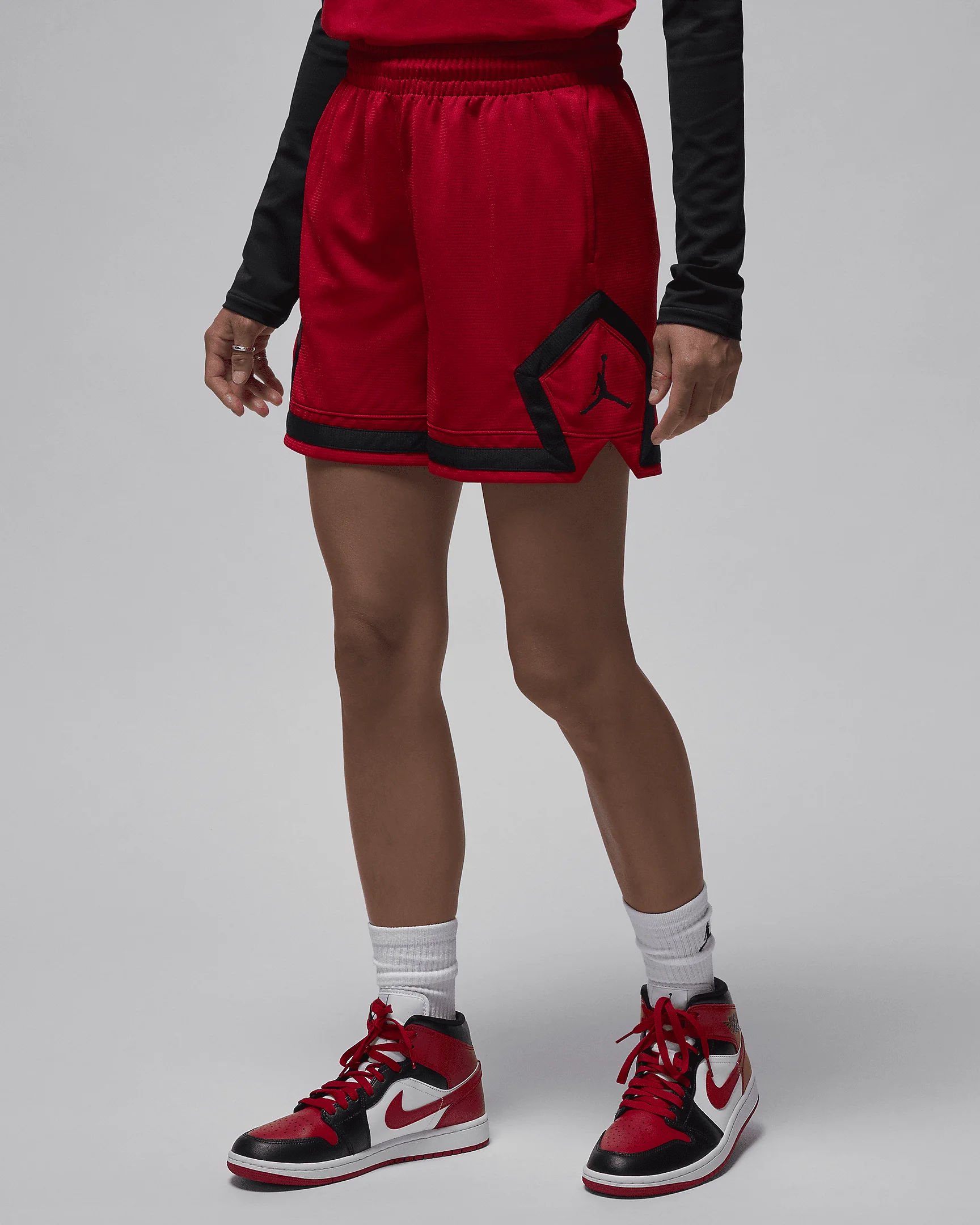 Jordan Sport Women's 4" Diamond Shorts - 1