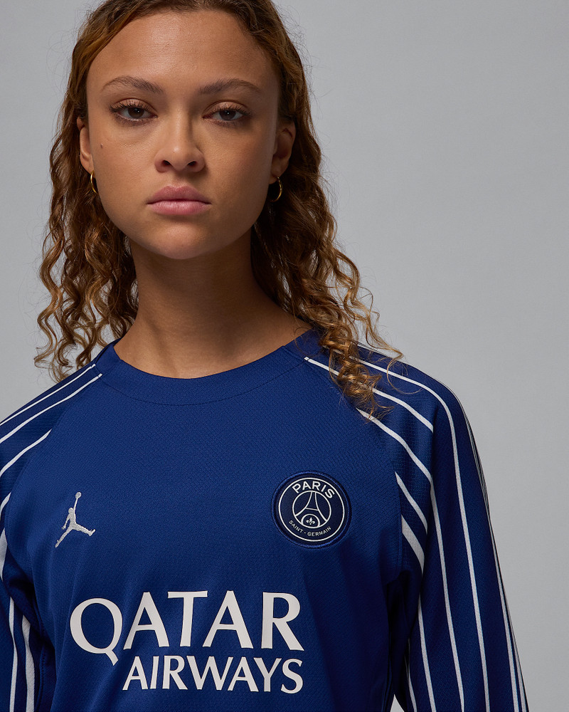 Paris Saint-Germain 2024/25 Stadium Fourth Women's Jordan Dri-FIT Soccer Replica Long-Sleeve Jersey 3